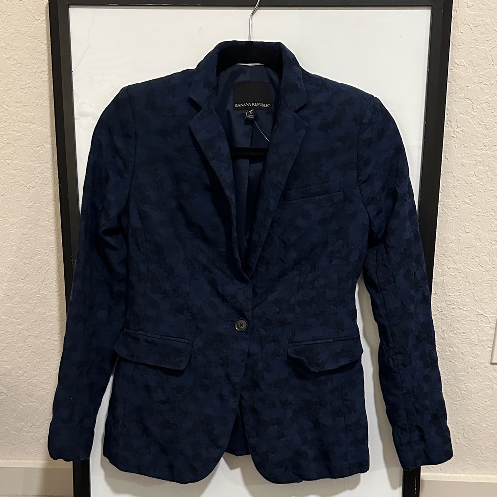 Banana Republic Women's Textured Dark Blue Blazer